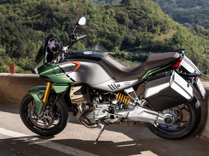 V100 Mandello S galeria 03