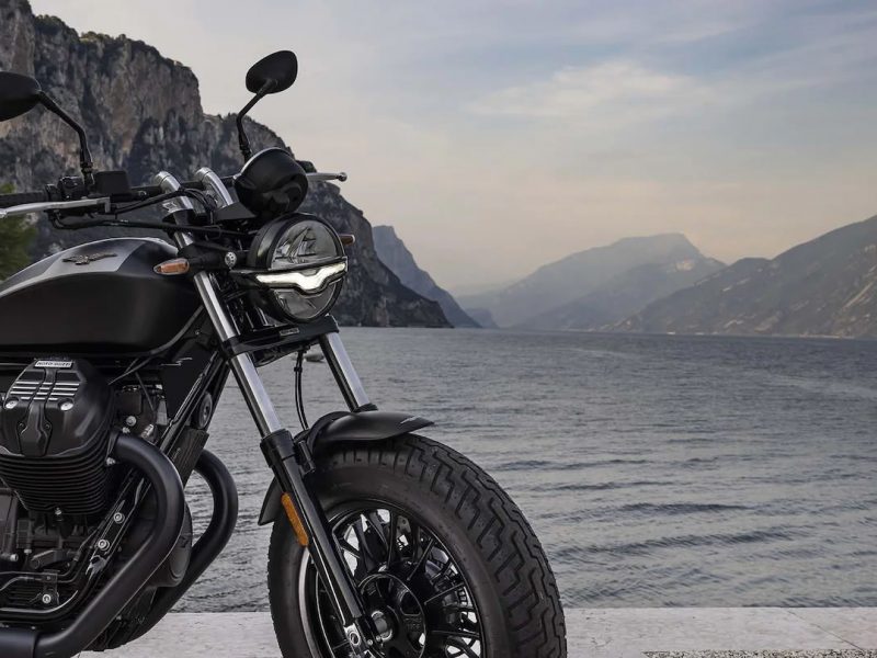 V9 Bobber galeria 02